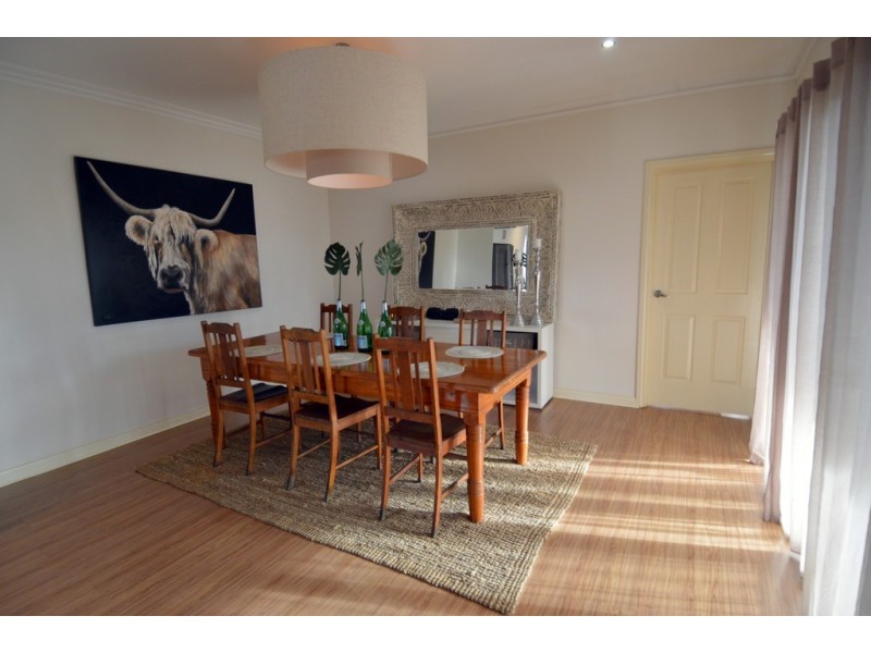 14 Porter Street, Moama NSW 2731