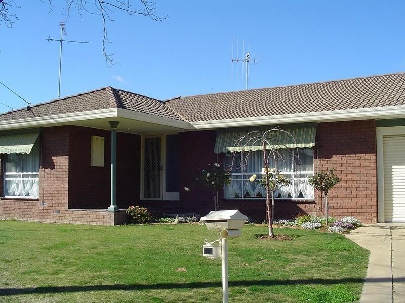 17 Vines Street, Echuca VIC 3564