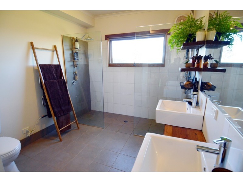 1121 Murray Valley Highway, Echuca VIC 3564