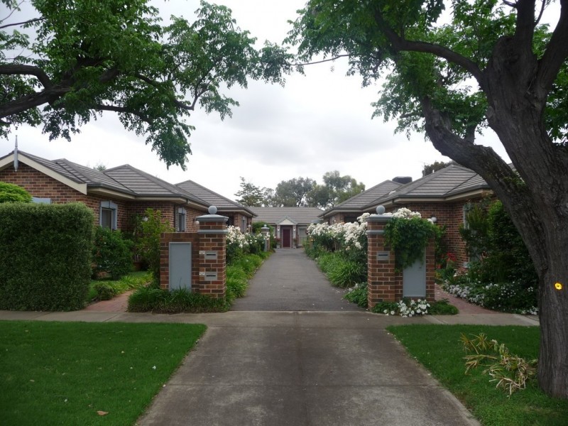 3/25 HARE STREET, Echuca VIC 3564