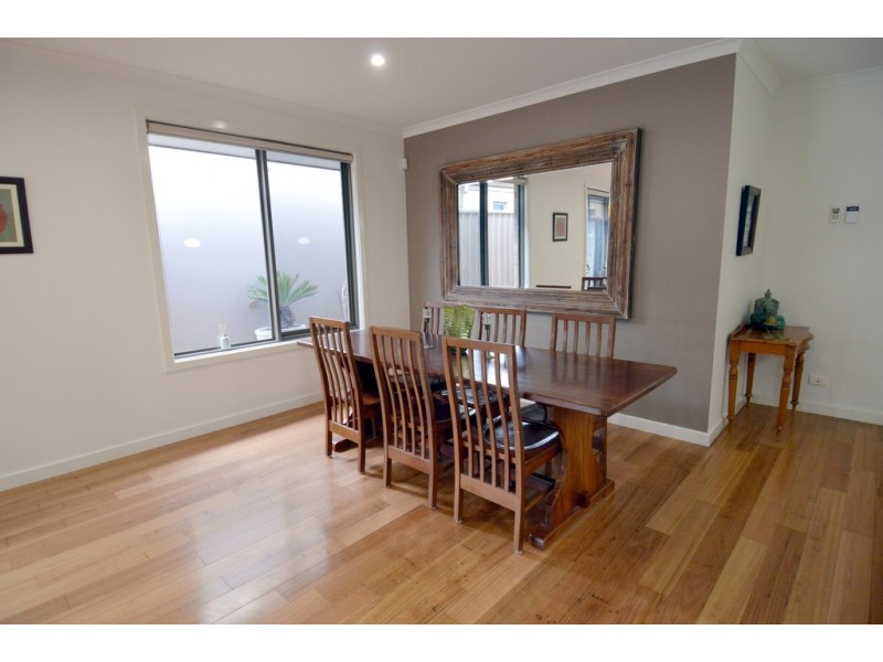 1/6 Jacana Avenue, Moama NSW 2731