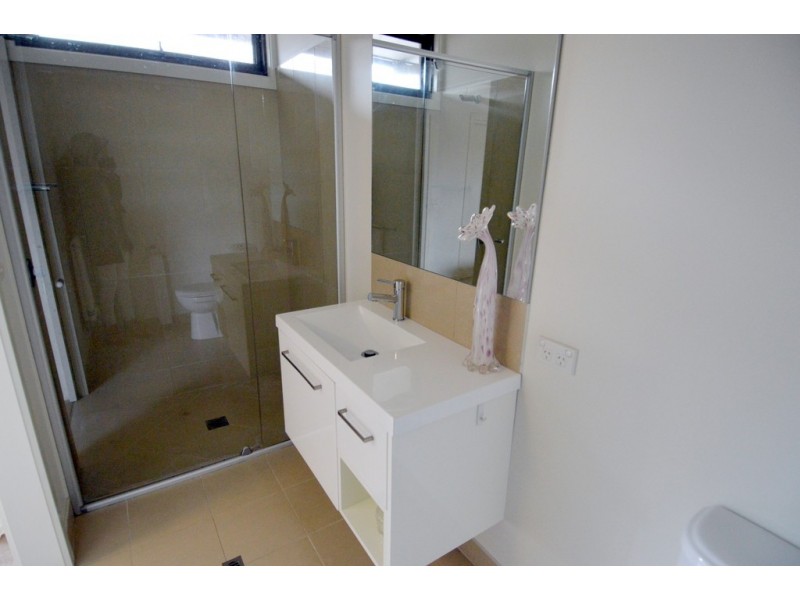 1/6 Jacana Avenue, Moama NSW 2731