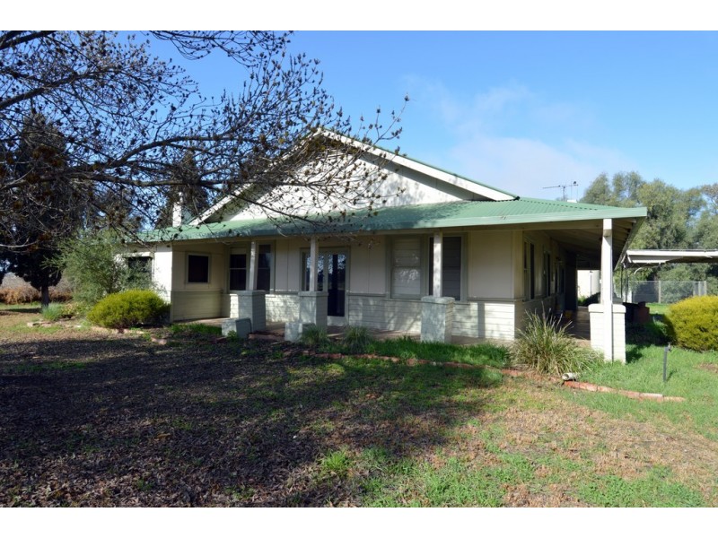 378 Brown Road, Echuca Village VIC 3564