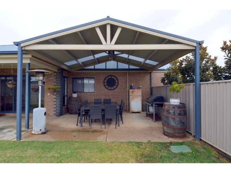 43 Wearne Road, Echuca VIC 3564