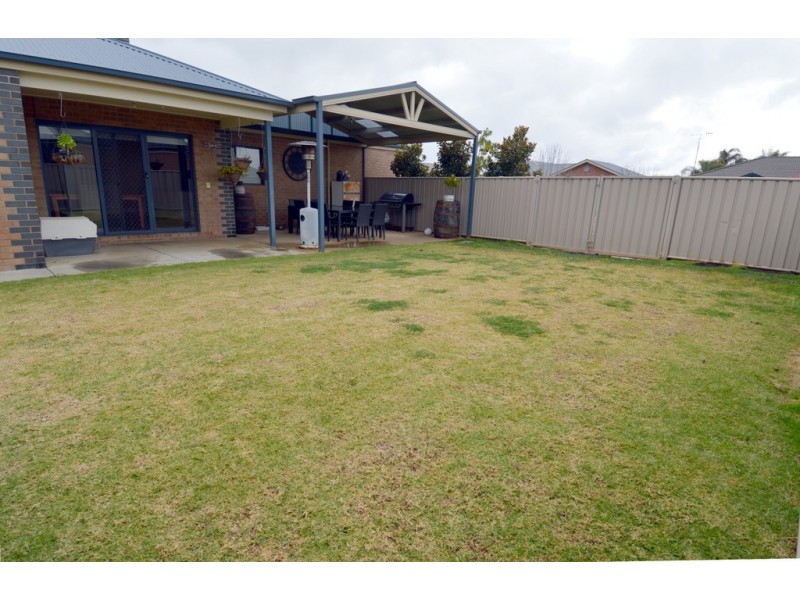 43 Wearne Road, Echuca VIC 3564