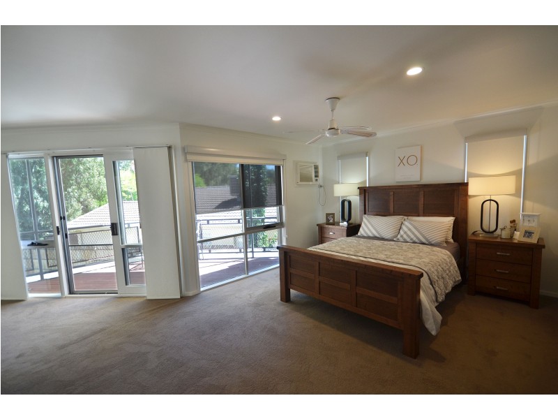 70 Rutley Crescent, Echuca VIC 3564