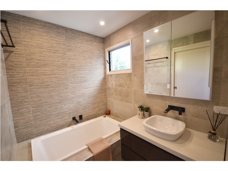 70 Rutley Crescent, Echuca VIC 3564