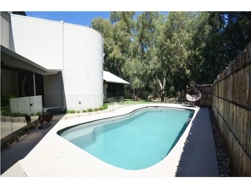 70 Rutley Crescent, Echuca VIC 3564