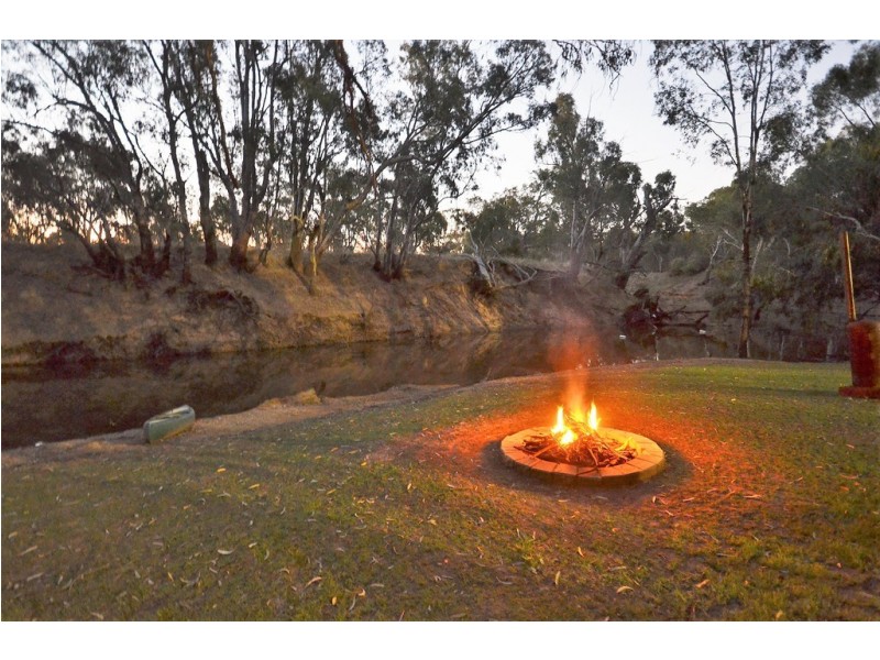 70 Rutley Crescent, Echuca VIC 3564