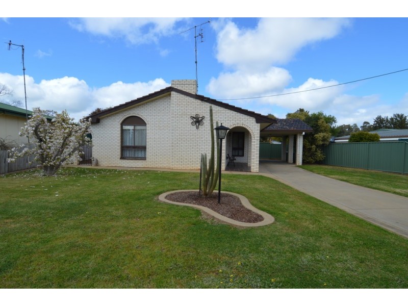 3 Regent Street, Moama NSW 2731