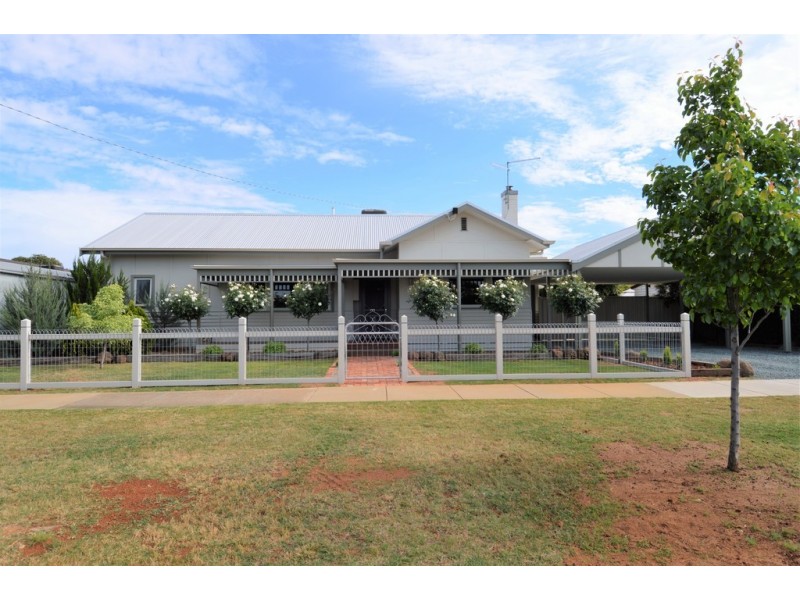 8 McKinlay Street, Echuca VIC 3564