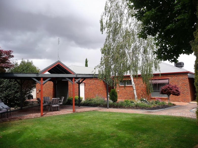 48 Lawson Drive, Moama NSW 2731