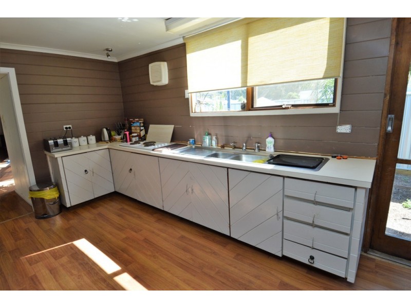 34 Hansen Street, Echuca VIC 3564