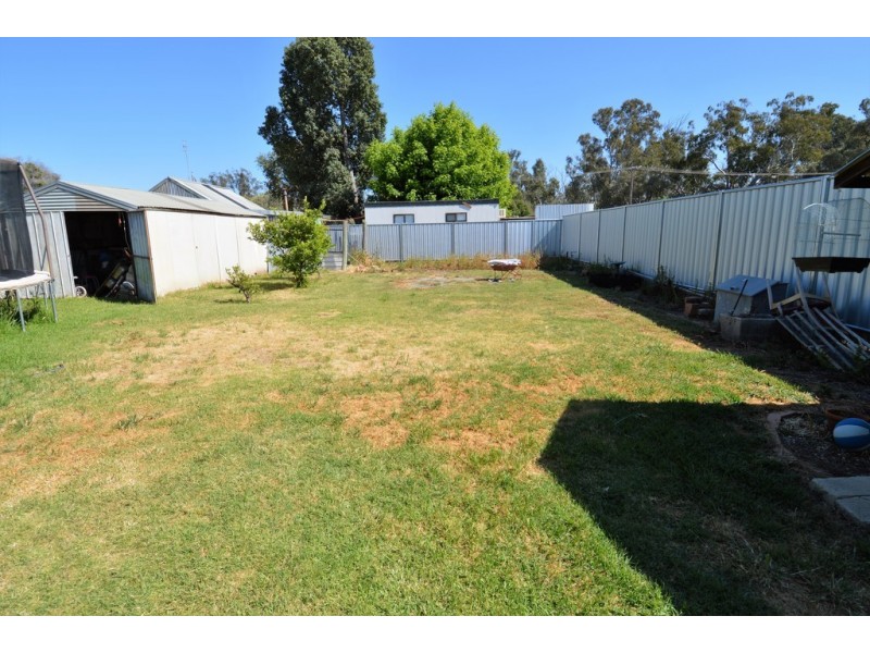 34 Hansen Street, Echuca VIC 3564