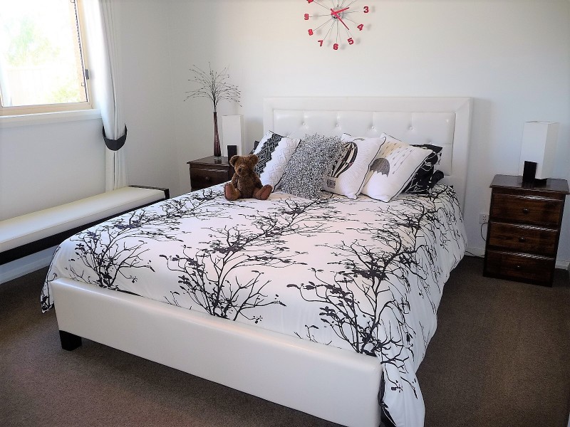 24 Lynch Dr, Echuca VIC 3564