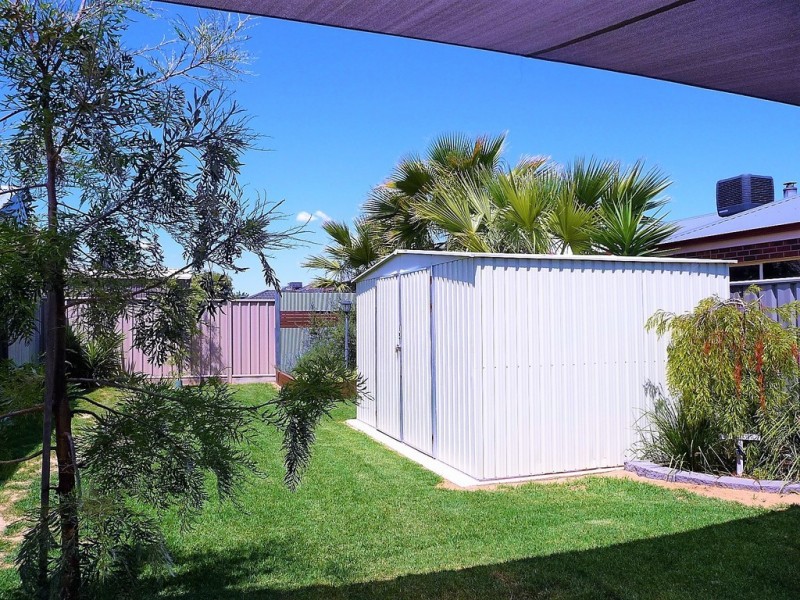 24 Lynch Dr, Echuca VIC 3564