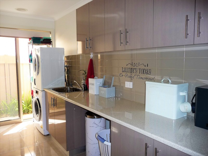 24 Lynch Dr, Echuca VIC 3564