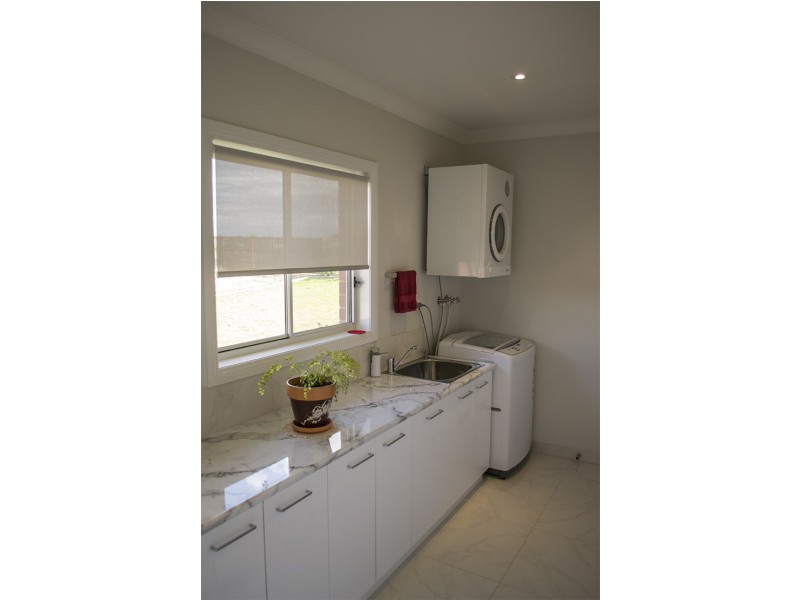 10 Burgundy Drive, Moama NSW 2731