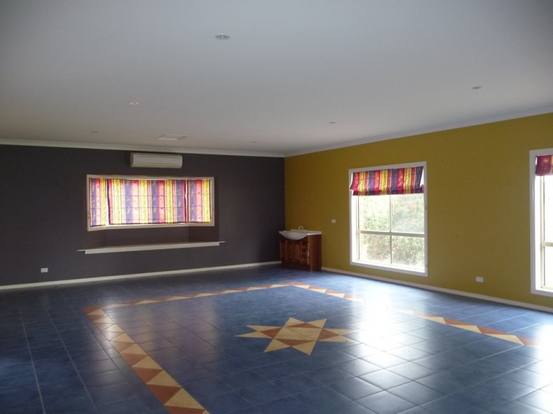 289 McSwain Rd, Echuca VIC 3564