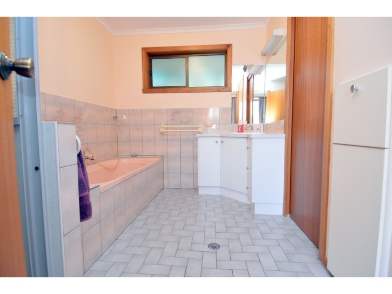 41 Chanter Street, Moama NSW 2731