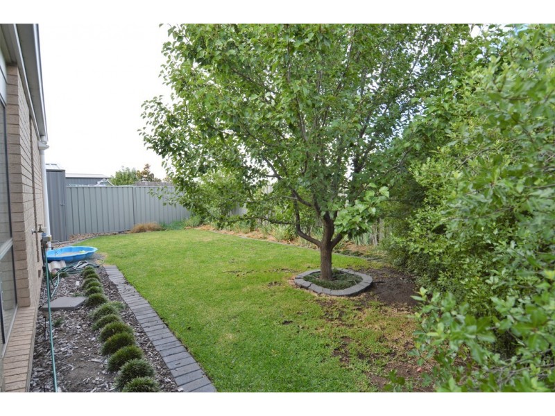 1 Coulson Place, Echuca VIC 3564