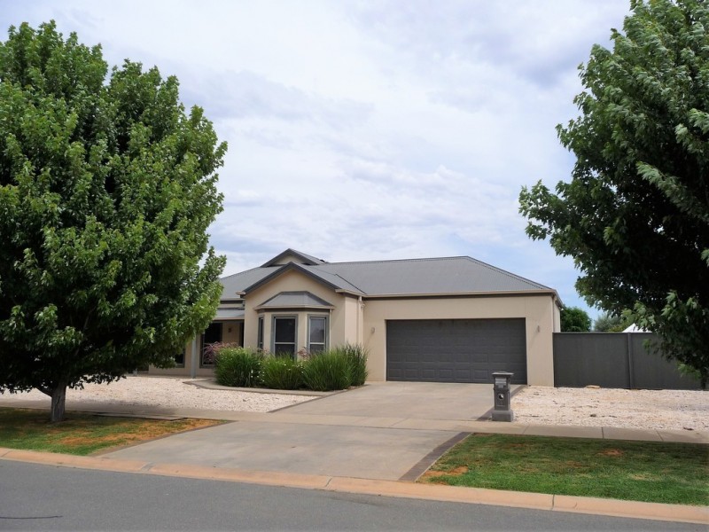 3 Sunset Avenue, Echuca VIC 3564
