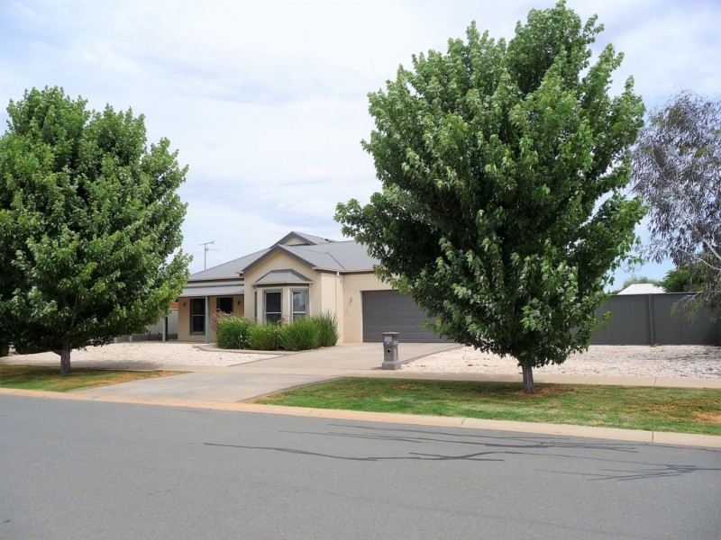 3 Sunset Avenue, Echuca VIC 3564