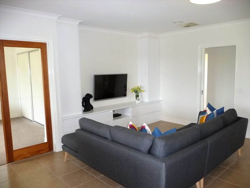 1 Burgundy Drive, Moama NSW 2731