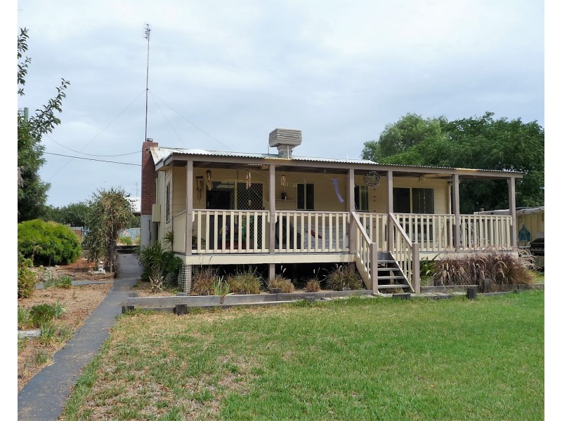 66 – 68 Carter Street, Mathoura NSW 2710