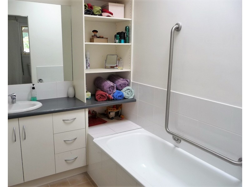 66 – 68 Carter Street, Mathoura NSW 2710