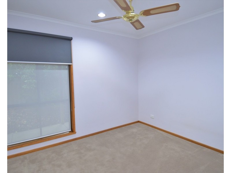 20 Lawson Drive, Moama NSW 2731
