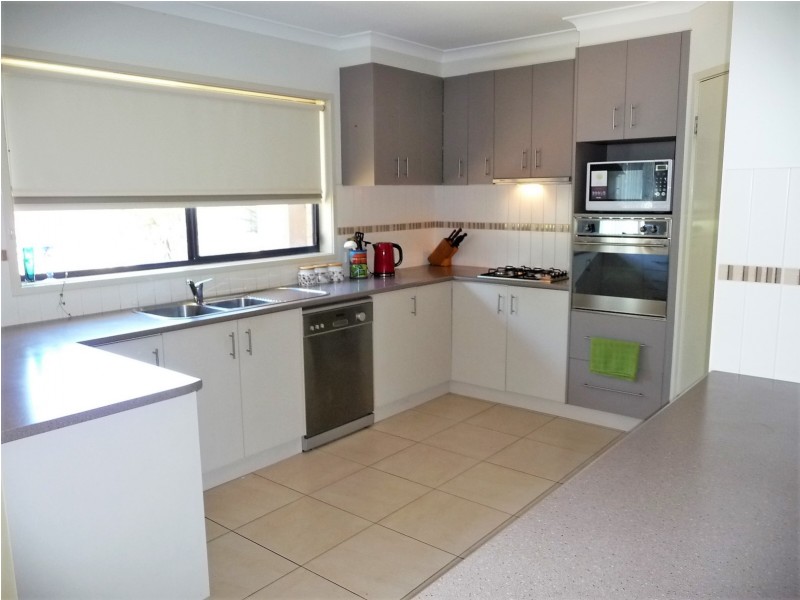 011 Kinross Court, Moama NSW 2731