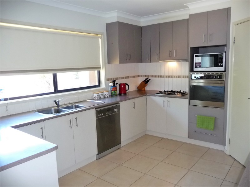 011 Kinross Court, Moama NSW 2731