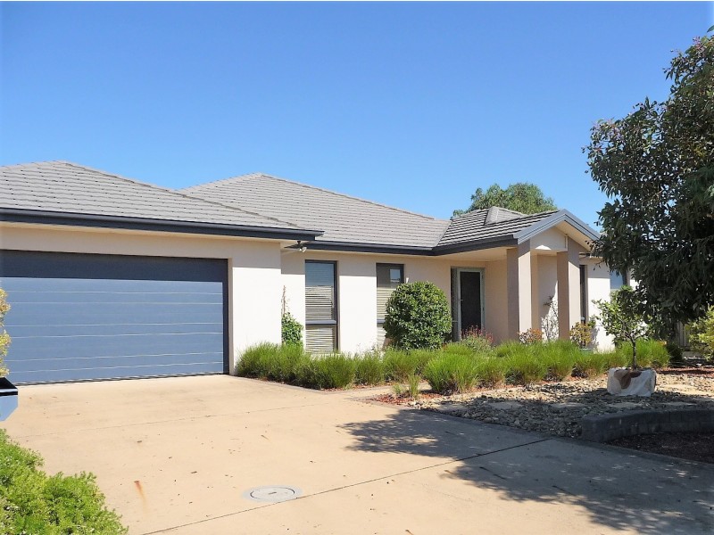 011 Kinross Court, Moama NSW 2731