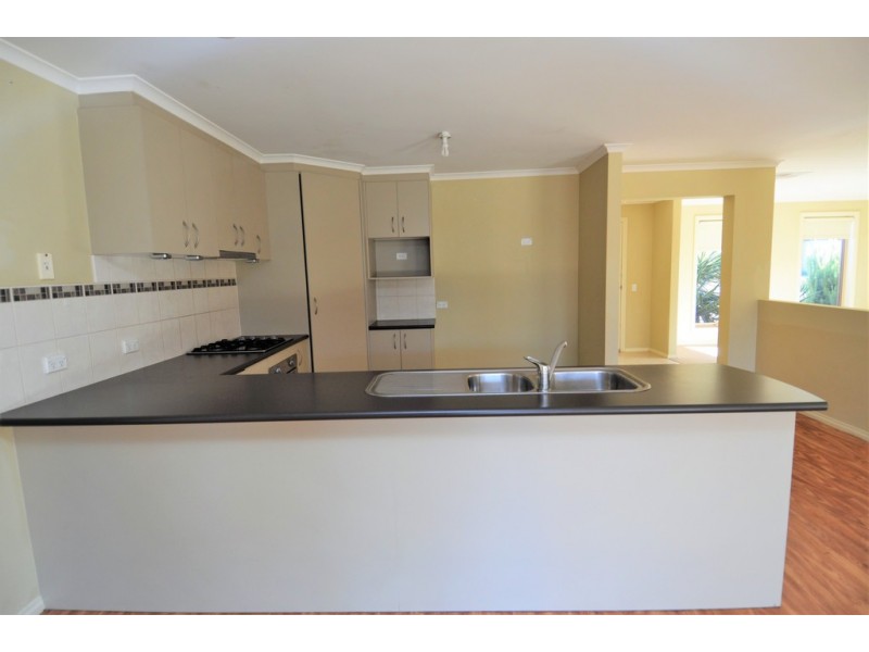 65 Shetland Drive, Moama NSW 2731