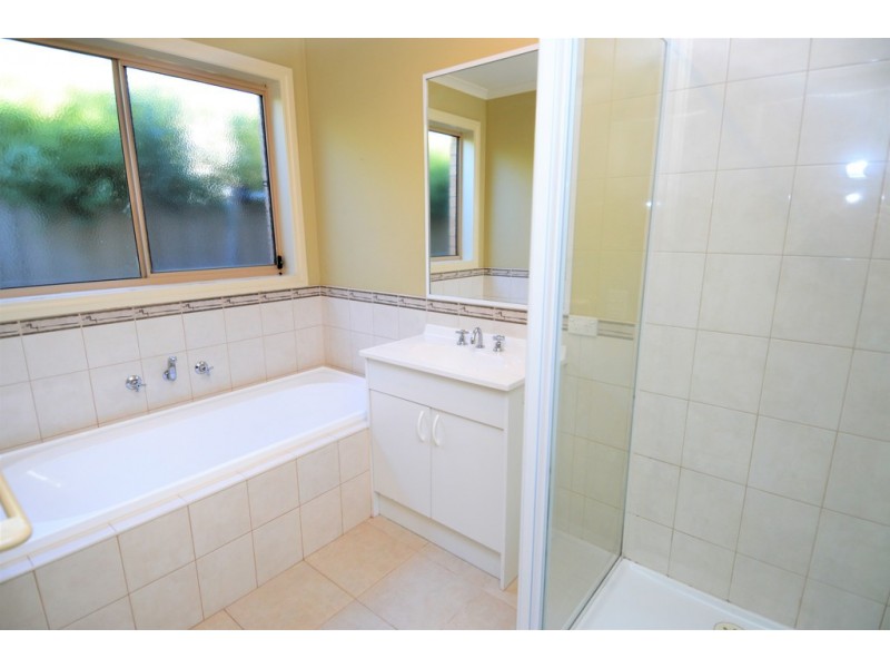 65 Shetland Drive, Moama NSW 2731