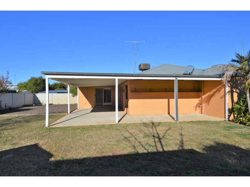 65 Shetland Drive, Moama NSW 2731