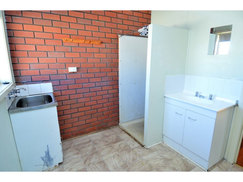 2/24 Premier, Echuca VIC 3564
