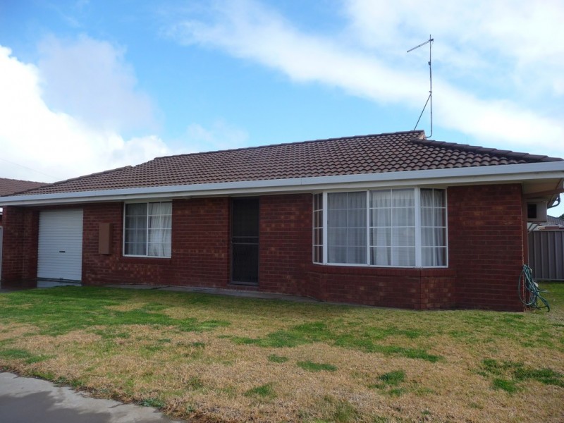 2/18 Darling Street, Echuca VIC 3564