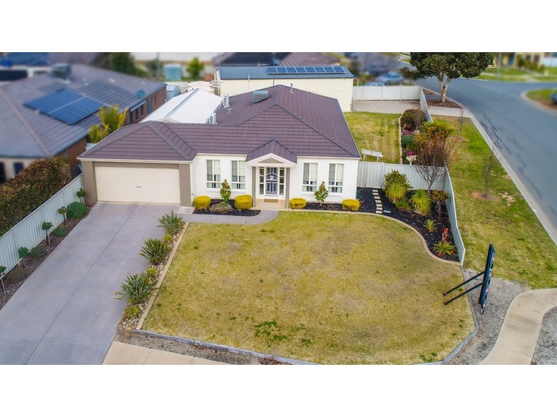 24 Shetland Drive, Moama NSW 2731