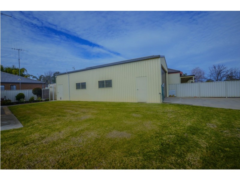 24 Shetland Drive, Moama NSW 2731