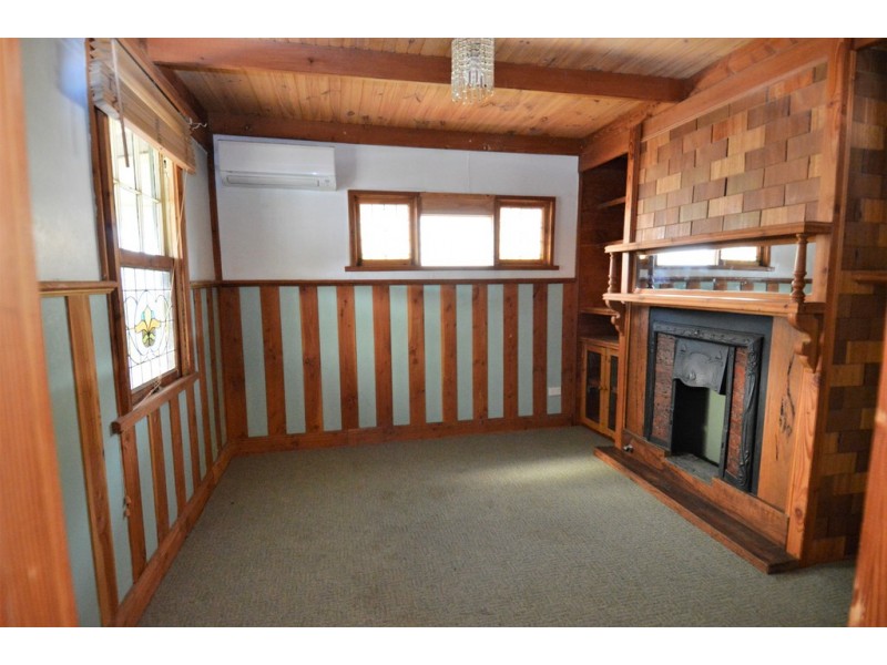 31 Echuca Street, Moama NSW 2731