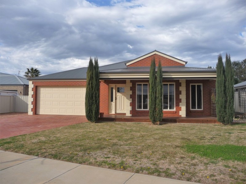 29 Kildare Ave, Moama NSW 2731
