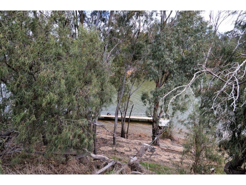 1135 Perricoota Road, Moama NSW 2731
