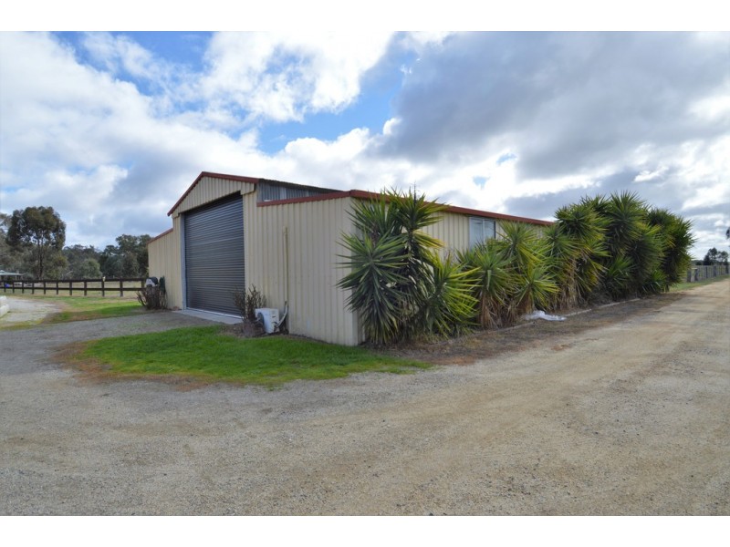 1135 Perricoota Road, Moama NSW 2731