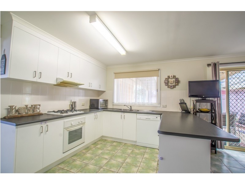 11 Glencoe Boulevard, Moama NSW 2731