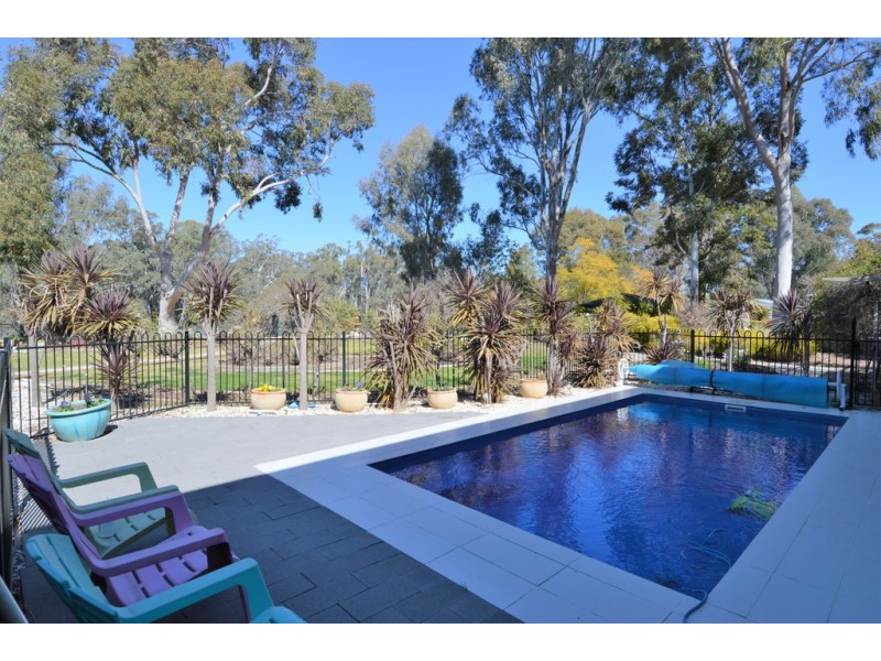 11 Maidensmith Drive, Moama NSW 2731