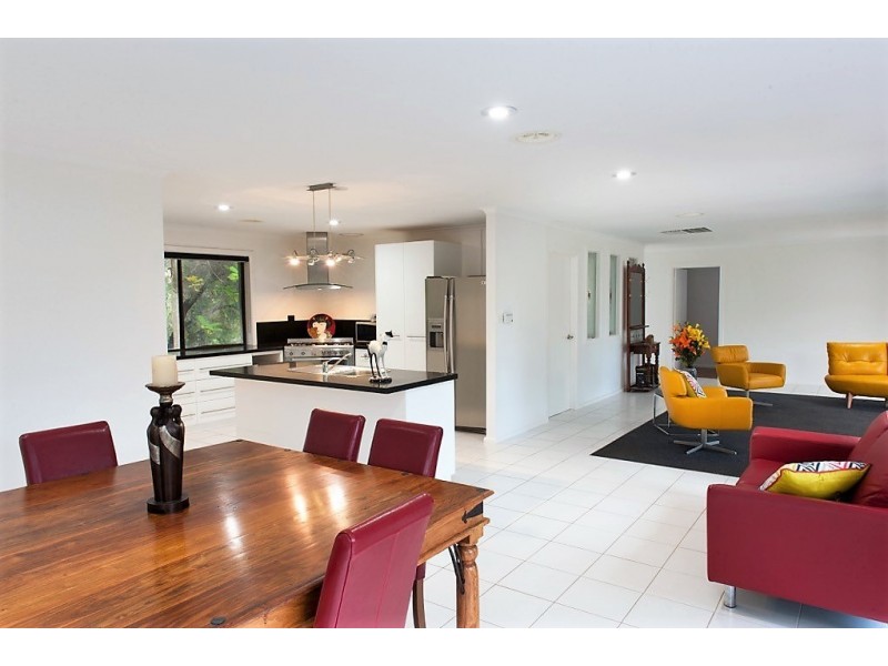 11 Maidensmith Drive, Moama NSW 2731