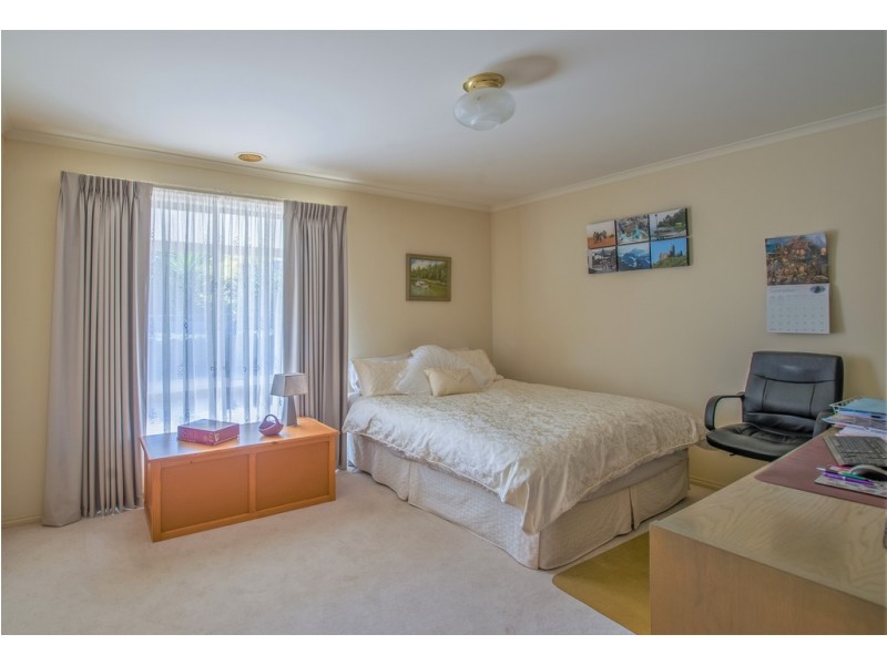 36 Regent St, Moama NSW 2731