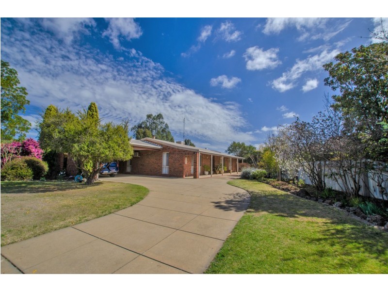 36 Regent St, Moama NSW 2731